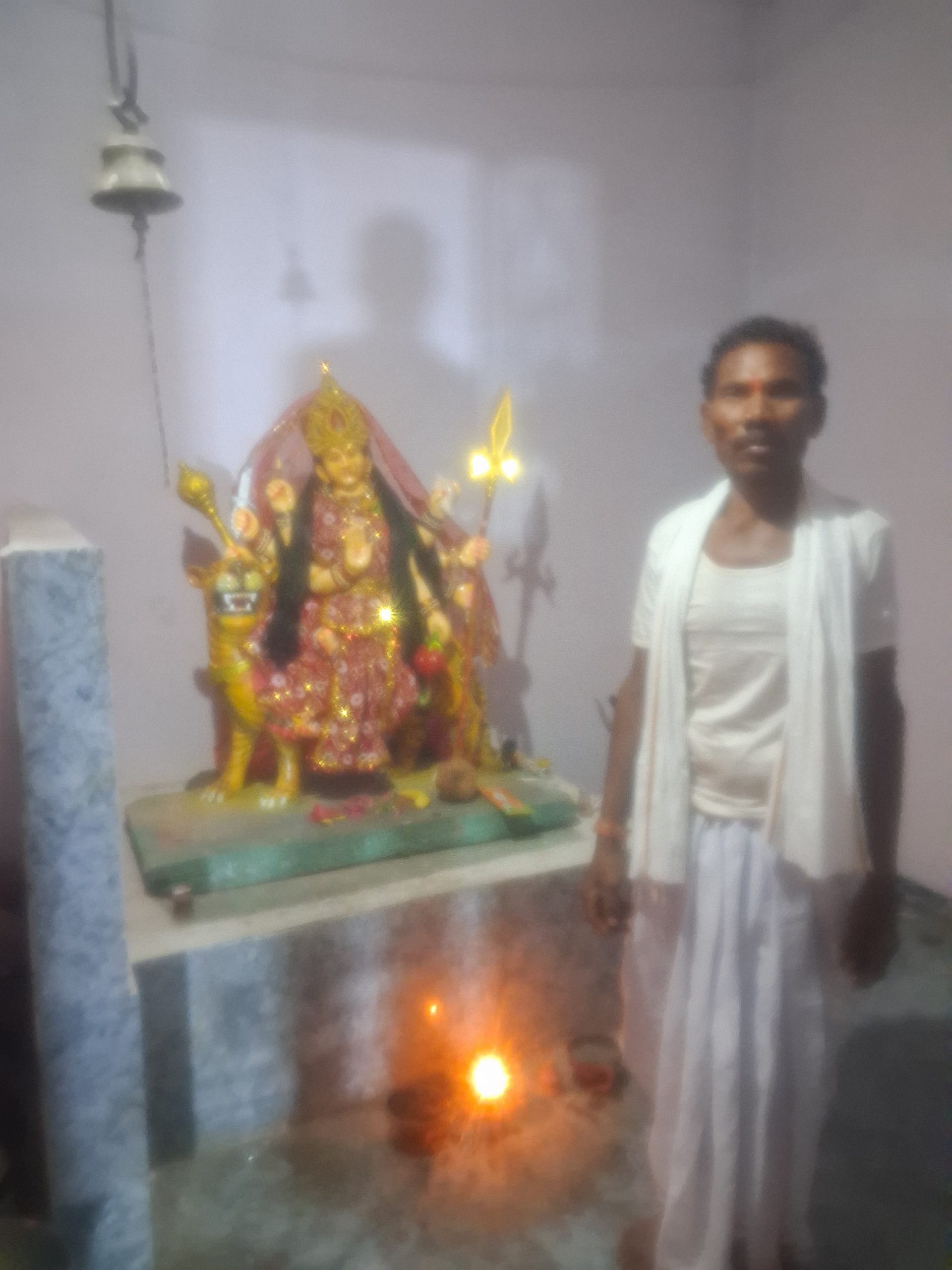 अड़ाम ज्योति कलश